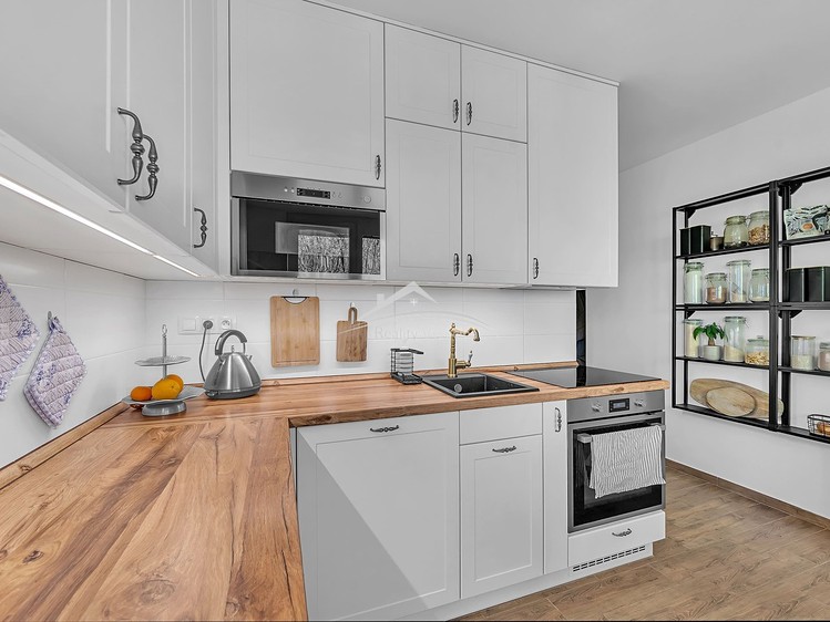 Prodej bytu 3+1 75 m² - foto 4