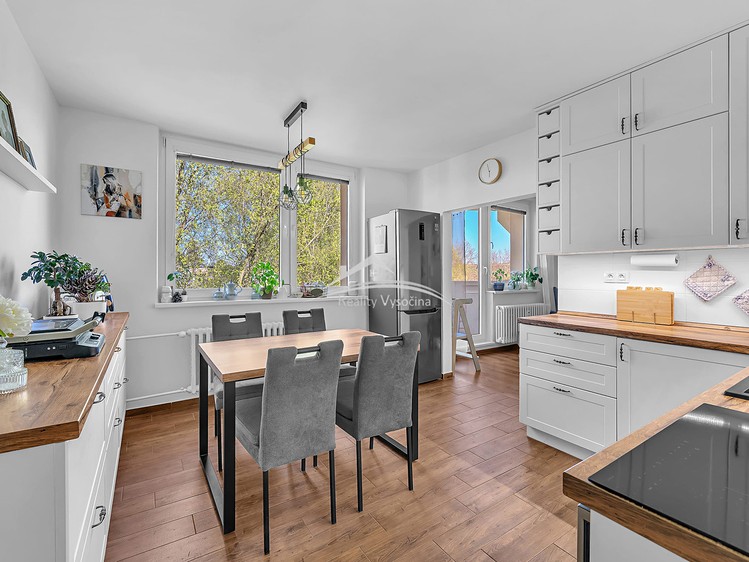 Prodej bytu 3+1 75 m² - foto 2