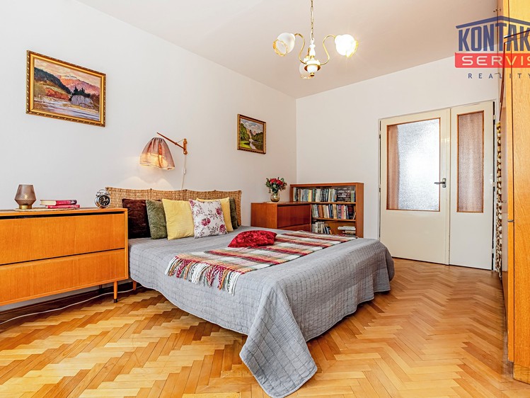 Prodej bytu 3+1 66 m² - foto 1