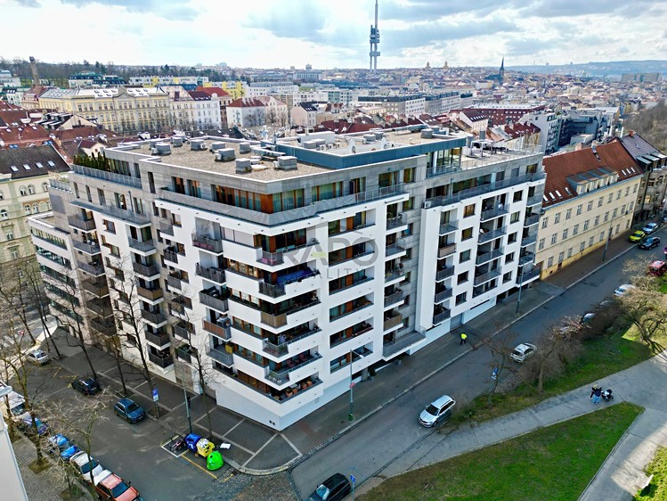 Prodej bytu 3+kk 93 m² - foto 1