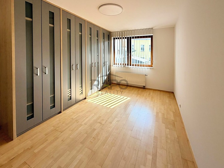 Prodej bytu 3+kk 93 m² - foto 8
