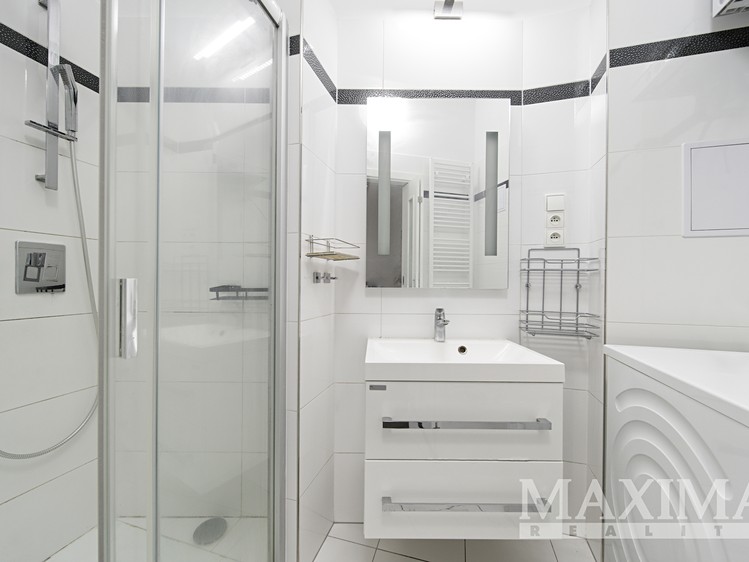 Prodej bytu 3+kk 74 m² - foto 4