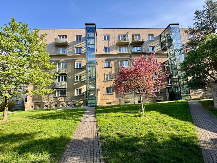 Prodej bytu 2+1 65 m² - foto 7