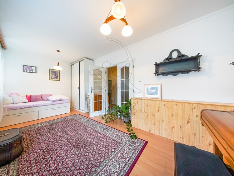Prodej bytu 3+1 54 m² - foto 1