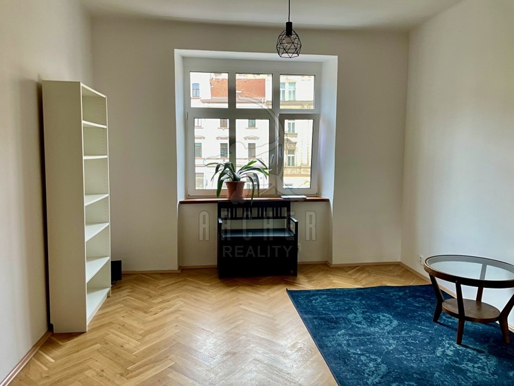 Prodej bytu 2+kk 49 m² - foto 4