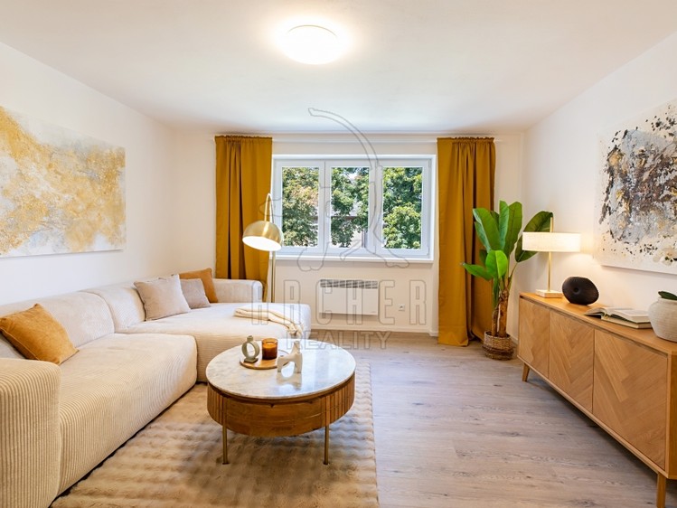 Prodej bytu 3+1 64 m² - foto 1