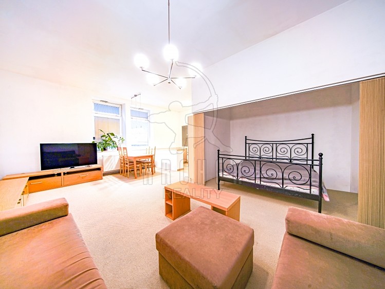 Prodej bytu 3+kk 89 m² - foto 1