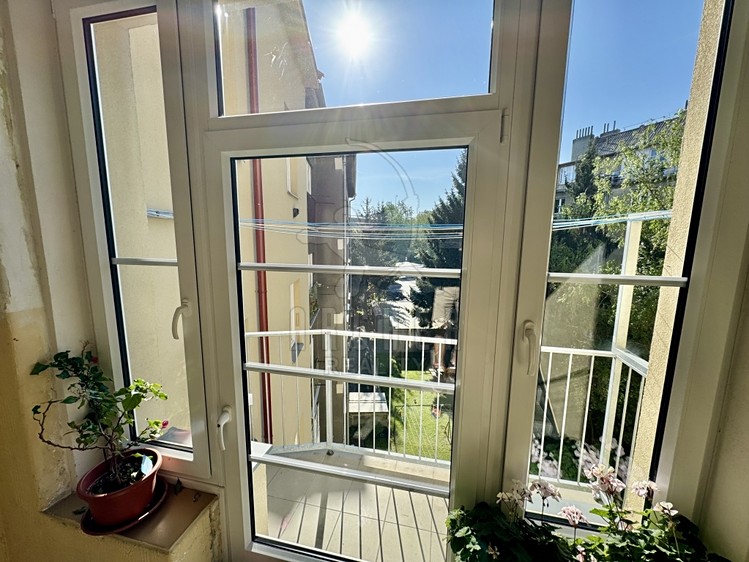 Prodej bytu 2+1 80 m² - foto 1