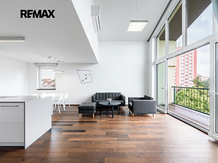 Prodej bytu atypické 182 m² (Mezonet) - foto 3