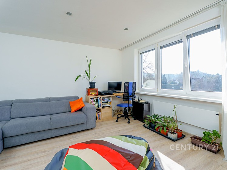 Prodej bytu 3+1 76 m² - foto 2