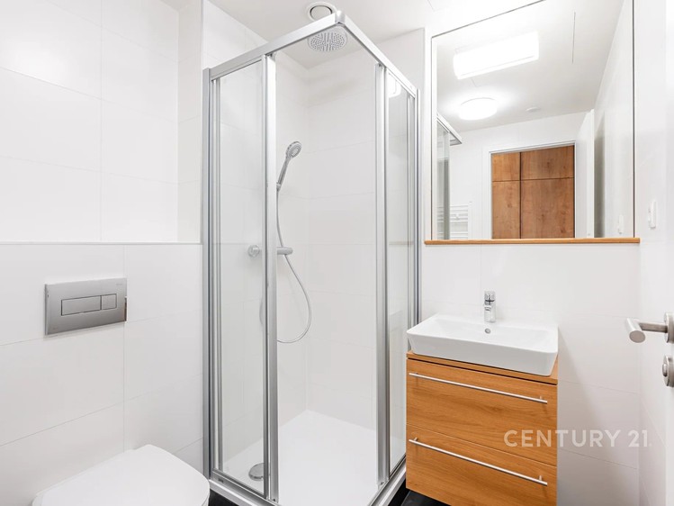 Prodej bytu 1+kk 27 m² - foto 3