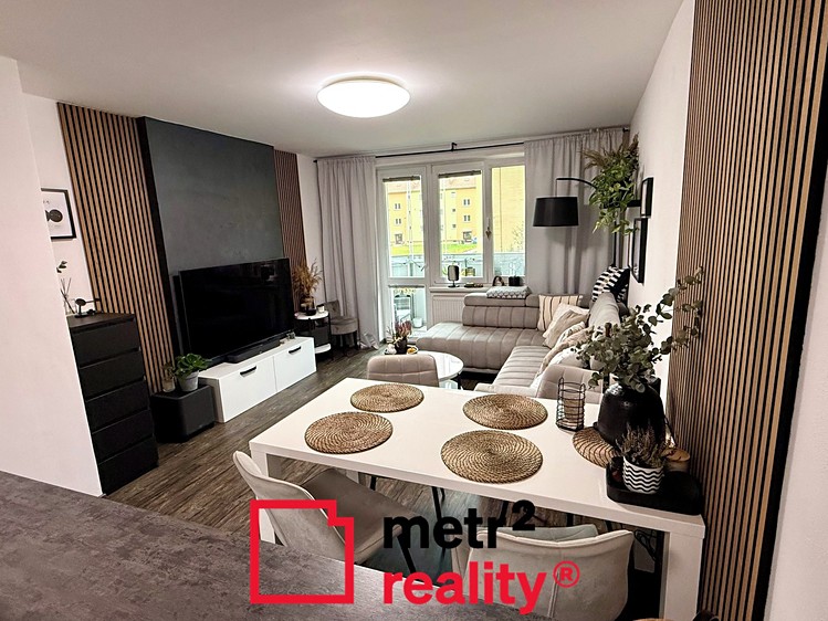 Prodej bytu 4+kk 74 m² - foto 3