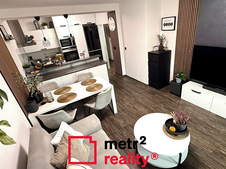 Prodej bytu 4+kk 74 m² - foto 4