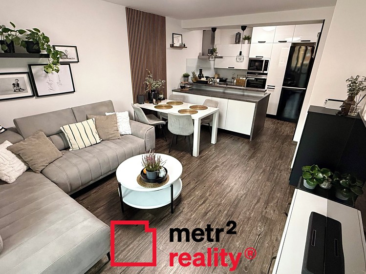 Prodej bytu 4+kk 74 m² - foto 1