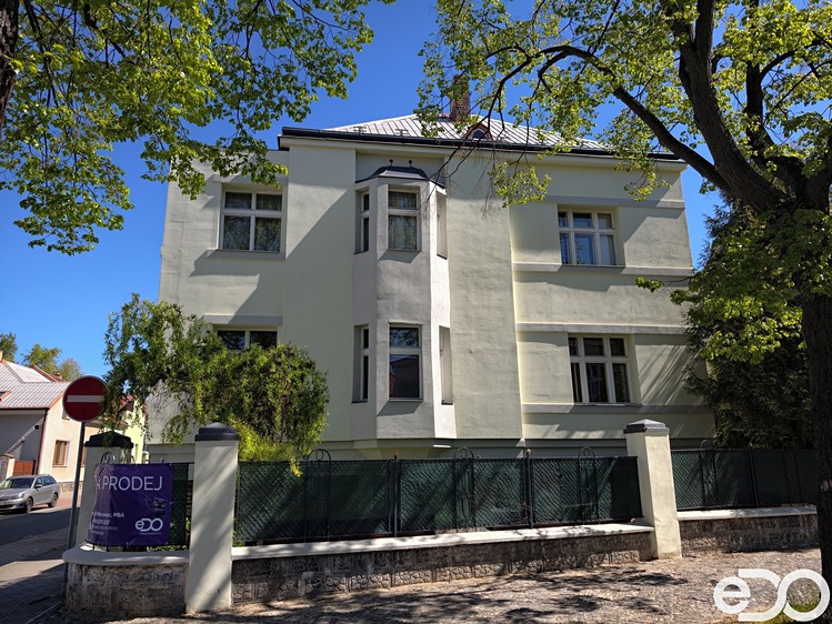 Prodej bytu 3+kk 81 m² (Jednopodlažní) - foto 3