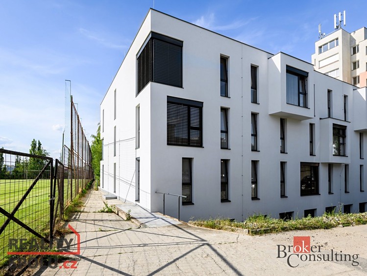 Prodej bytu 2+1 48 m² - foto 1
