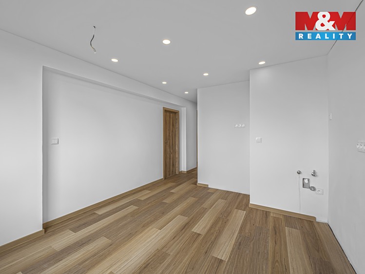 Prodej bytu 2+1 67 m² - foto 5