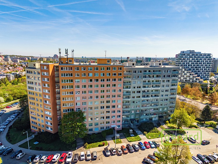 Prodej bytu 3+kk 108 m² - foto 2