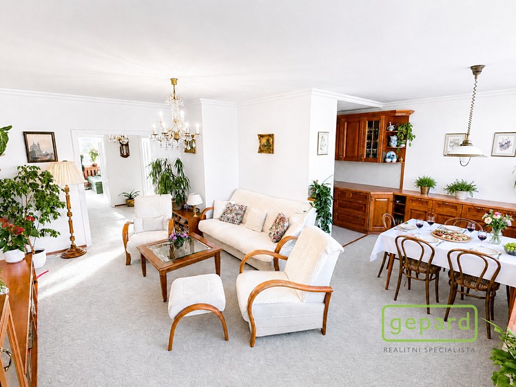 Prodej bytu 3+kk 108 m² - foto 1