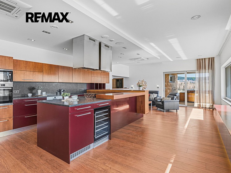 Prodej bytu 4+kk 223 m² - foto 1