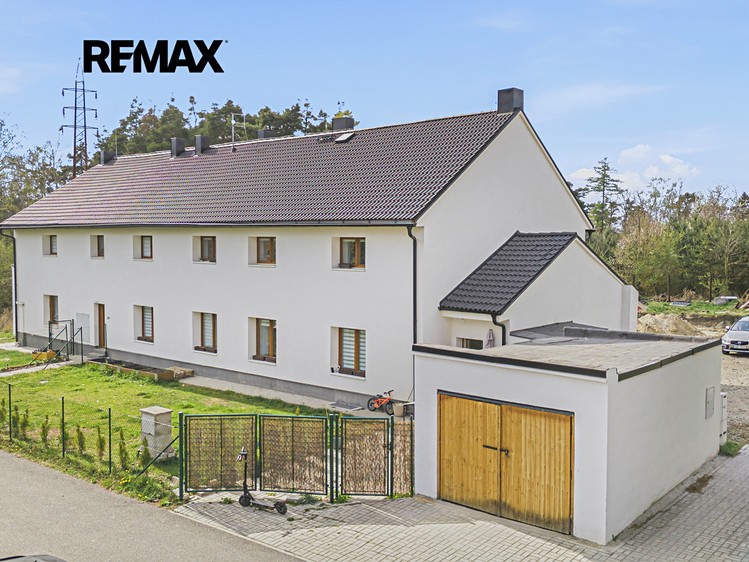 Prodej bytu 4+kk 106 m² - foto 1