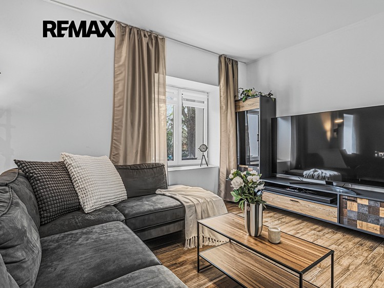 Prodej bytu 4+kk 106 m² - foto 3