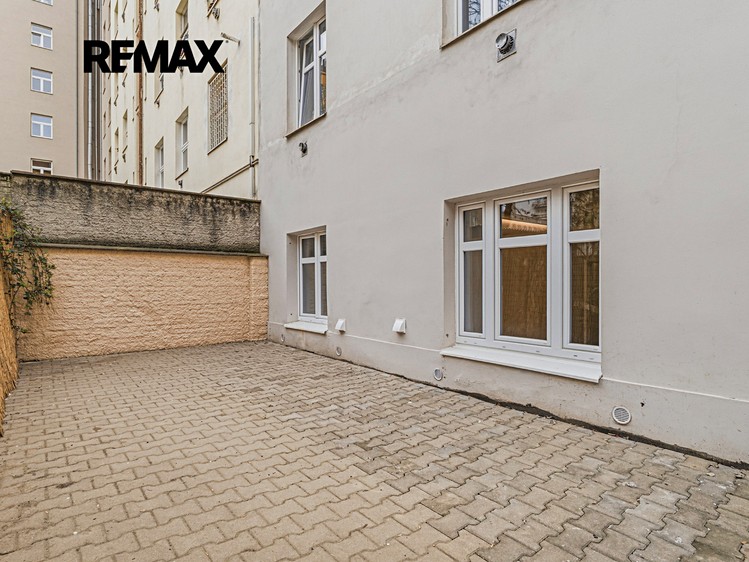 Prodej bytu 1+kk 23 m² - foto 8