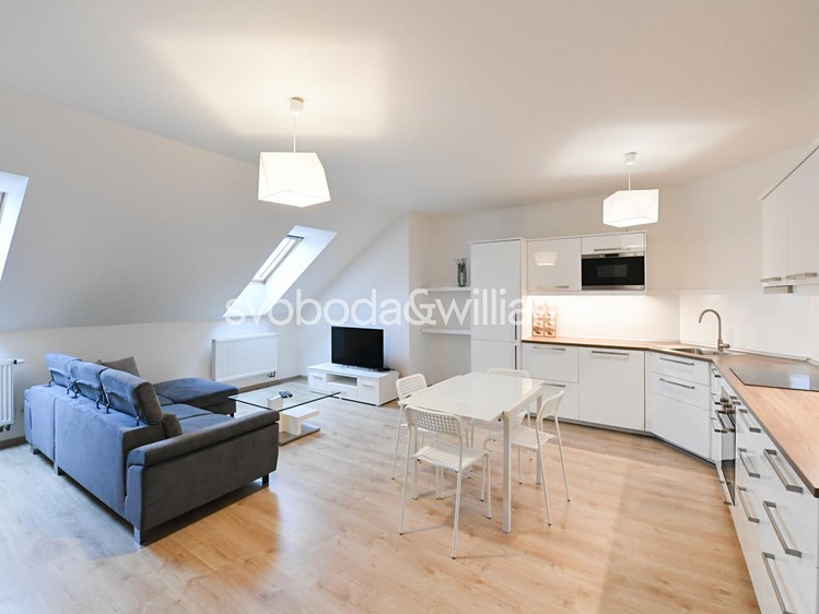 Prodej bytu 2+kk 84 m² - foto 1