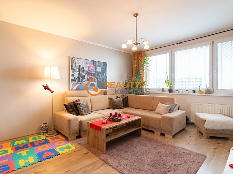 Prodej bytu 3+1 68 m² - foto 2
