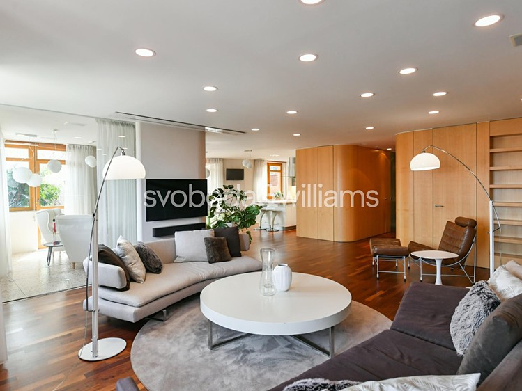 Prodej bytu 6 pokojů a více 224 m² - foto 2