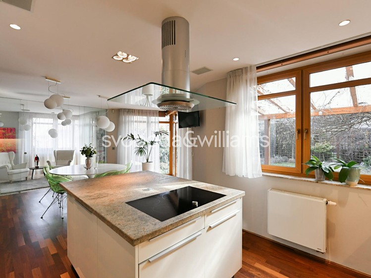 Prodej bytu 6 pokojů a více 224 m² - foto 7
