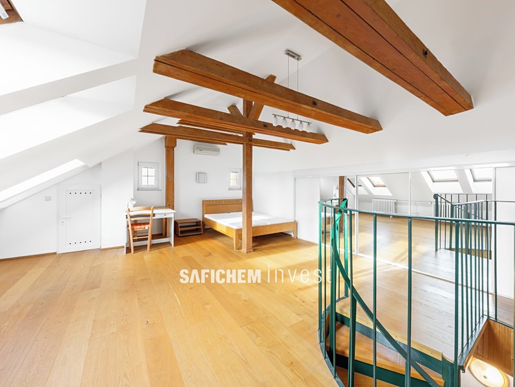 Prodej bytu 3+kk 133 m² (Podkrovní) - foto 5