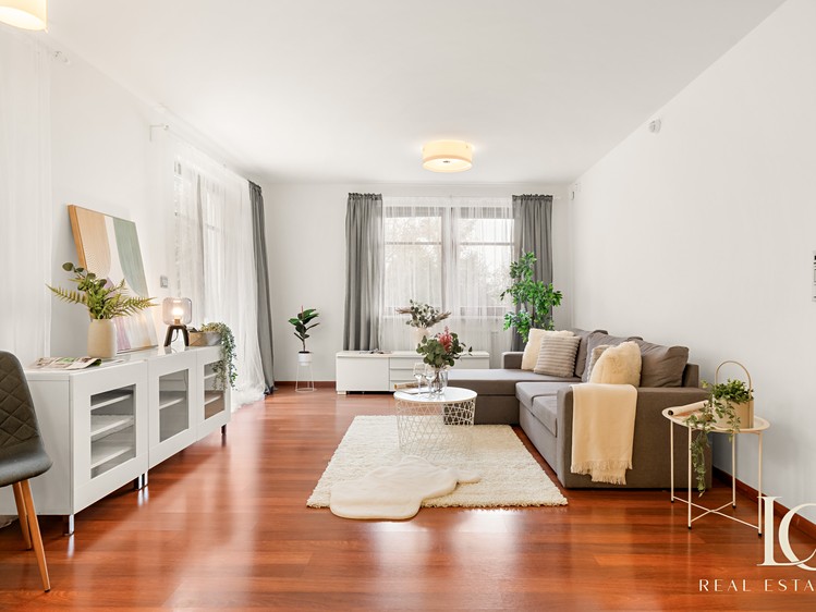 Prodej bytu 3+kk 71 m² (Jednopodlažní) - foto 6