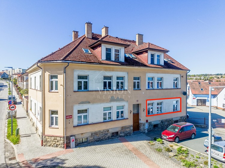 Prodej bytu 1+1 55 m² - foto 1