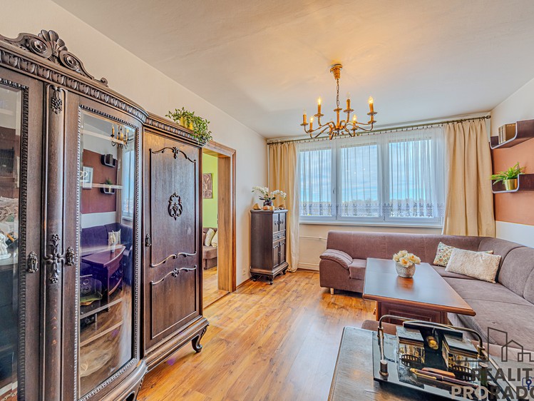 Prodej bytu 3+1 65 m² - foto 1