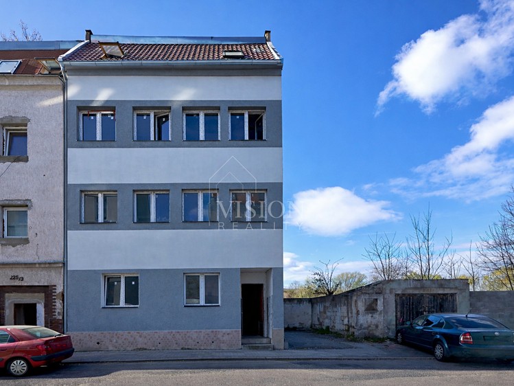 Prodej bytu 2+kk 58 m² - foto 1