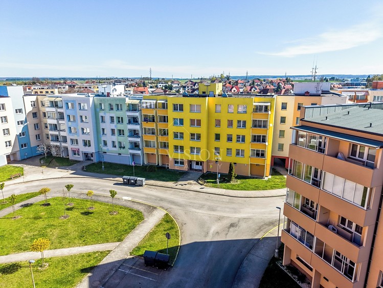 Prodej bytu 3+1 77 m² - foto 1