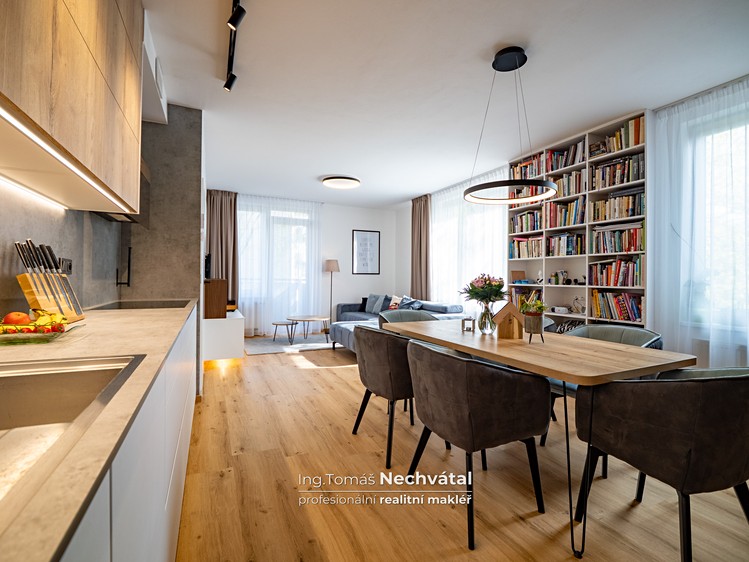 Prodej bytu 3+kk 80 m² (Jednopodlažní) - foto 7