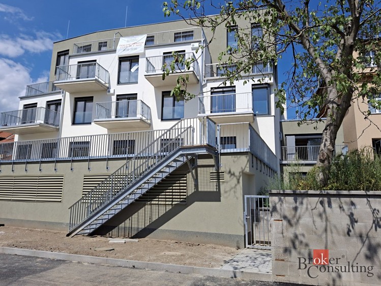 Prodej bytu 3+kk 103 m² - foto 1