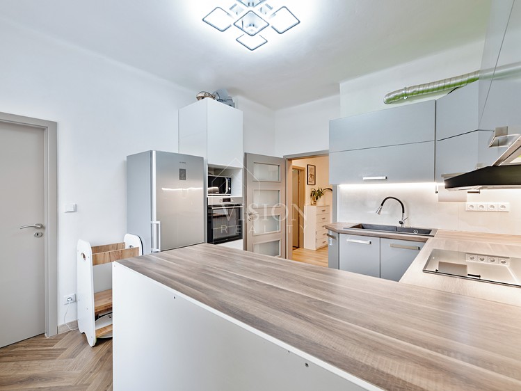 Prodej bytu 3+1 95 m² - foto 2