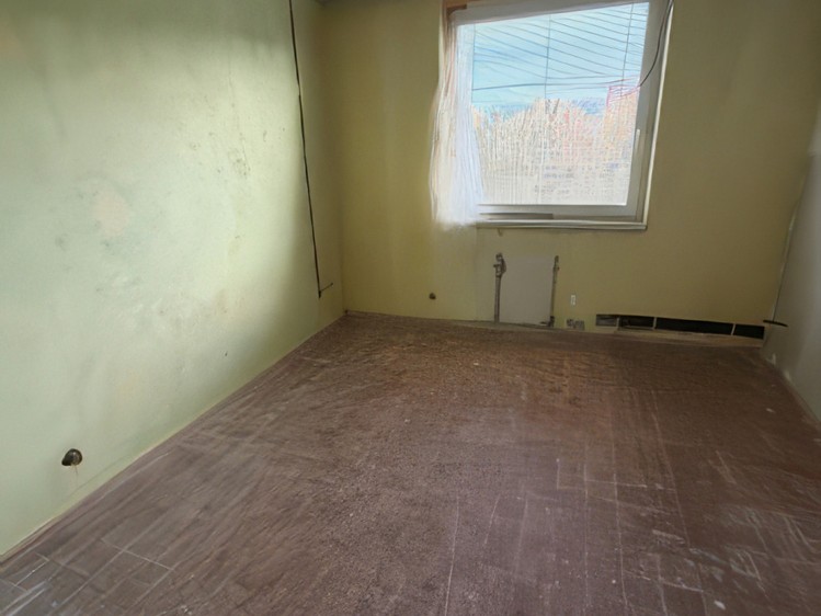 Prodej bytu 3+1 70 m² - foto 4