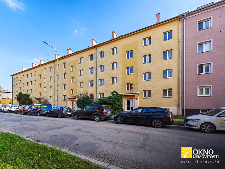 Prodej bytu 1+1 46 m² (Jednopodlažní) - foto 1