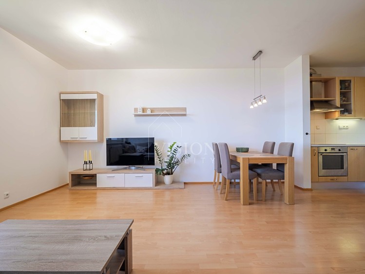 Prodej bytu 2+kk 64 m² (Jednopodlažní) - foto 6