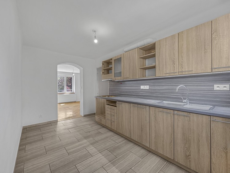 Prodej bytu 2+1 64 m² - foto 1