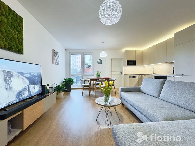 Prodej bytu 2+kk 68 m² - foto 1