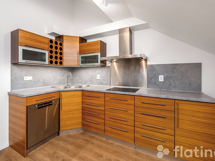 Prodej bytu 5+1 191 m² (Mezonet) - foto 4