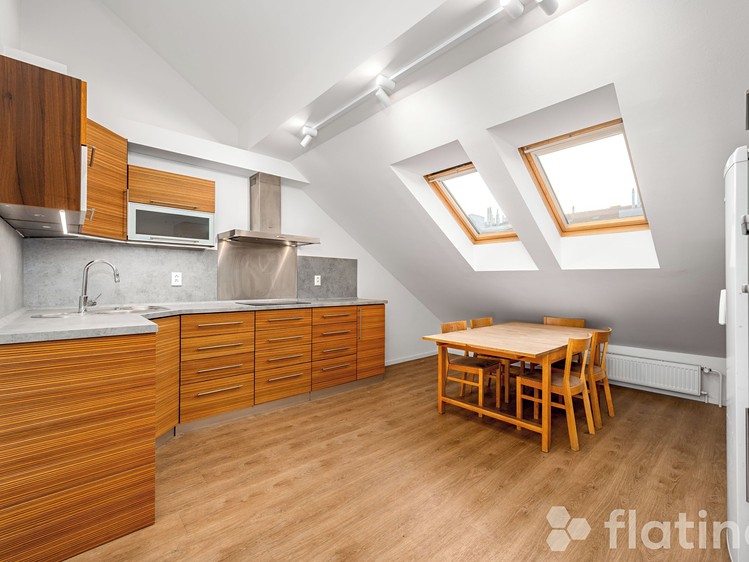 Prodej bytu 5+1 191 m² (Mezonet) - foto 5