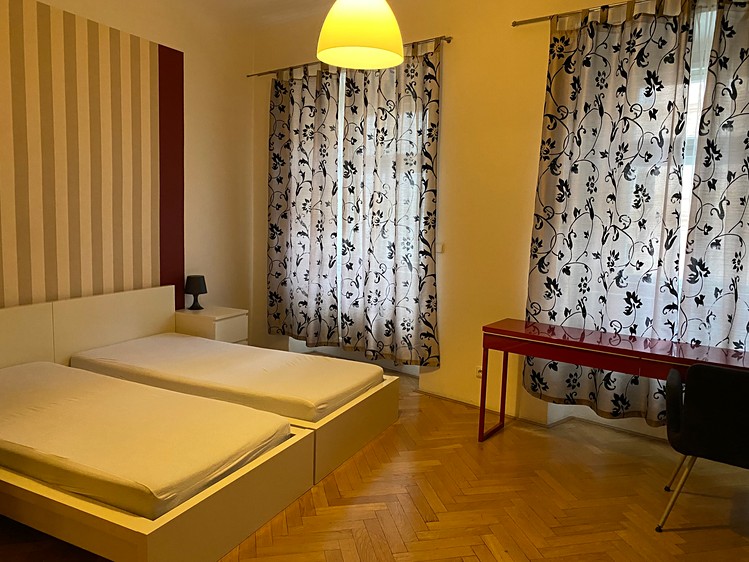 Prodej bytu 1+1 57 m² (Jednopodlažní) - foto 2