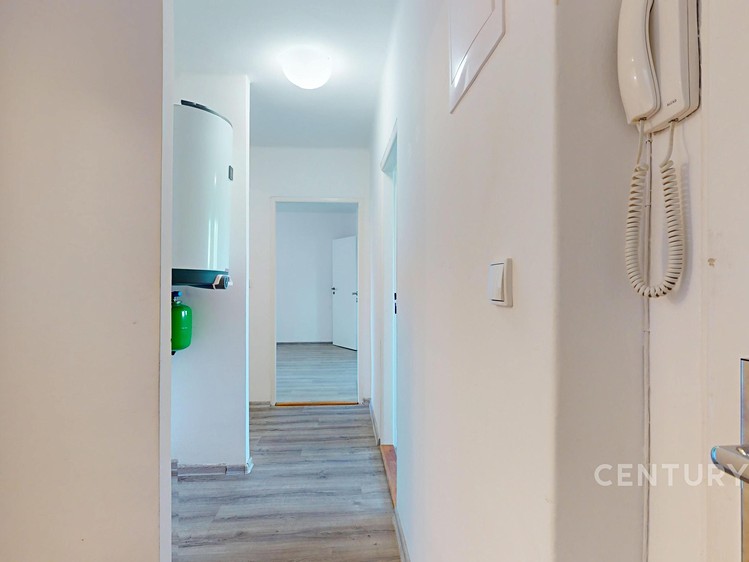 Prodej bytu 3+1 69 m² - foto 4