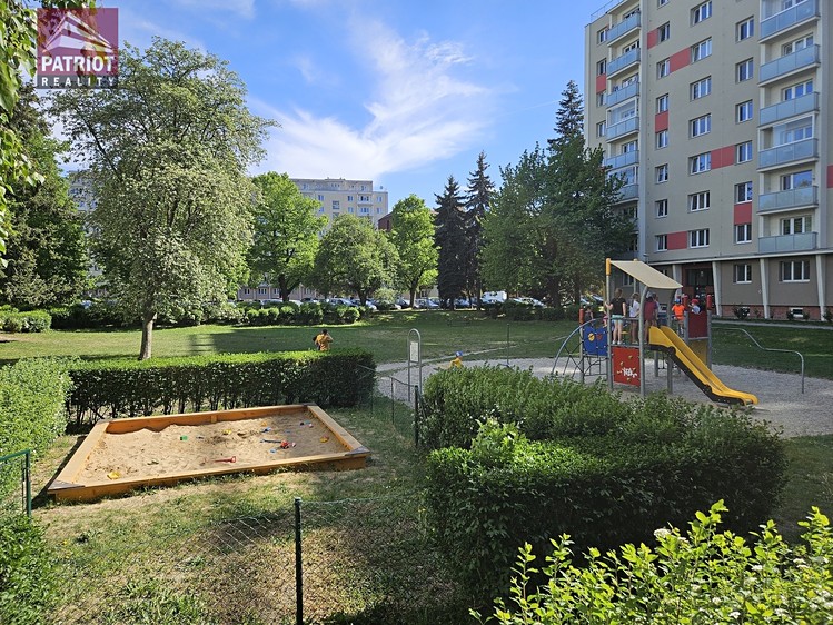 Prodej bytu 3+1 74 m² - foto 2
